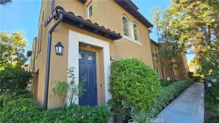 Photo #1: OC23159377 Listing 