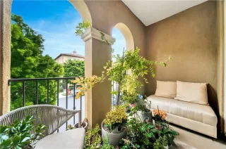 Photo #5: OC23159377 Listing 