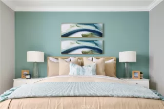 Photo #2: OC23159560 Listing