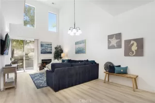 Photo #1: OC23159801 Listing