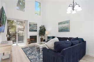 Photo #2: OC23159801 Listing