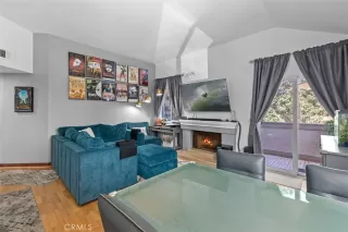 Photo #2: OC23159925 Listing