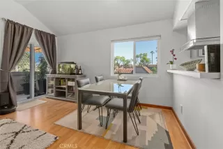 Photo #6: OC23159925 Listing