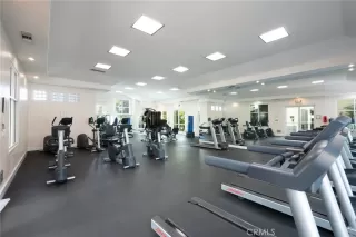 Photo #4: OC23159953 Listing