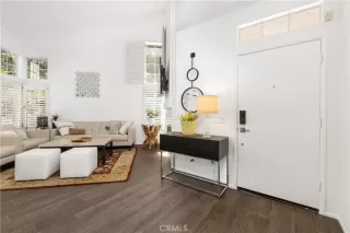 Photo #3: OC23160128 Listing 