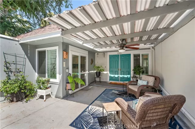 MLS: OC23160488 Condo For Sale