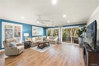 Photo #4: OC23160488 Listing 