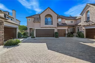 Photo #1: OC23160639 Listing