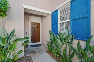 Photo #3: OC23160639 Listing