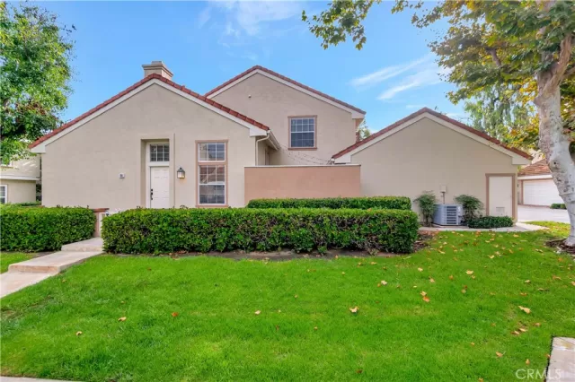 MLS: OC23160671 Condo For Sale