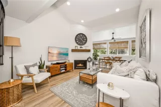 Photo #2: OC23160759 Listing 