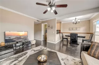 Photo #2: OC23160925 Listing 