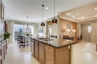 Photo #1: OC23161307 Listing 