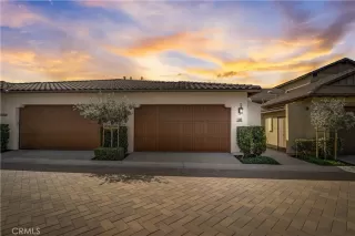 Photo #5: OC23161307 Listing 