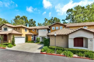 Photo #3: OC23161350 Listing 