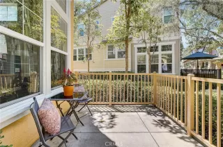 Photo #2: OC23161567 Listing