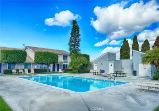 Photo #6: OC23161580 Listing 