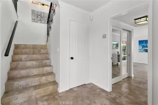 Photo #2: OC23161679 Listing