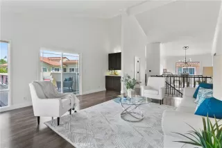 Photo #6: OC23161679 Listing