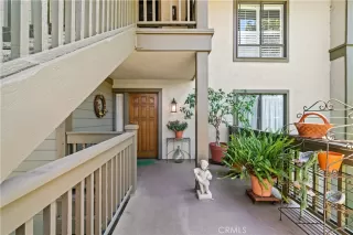 Photo #2: OC23161929 Listing