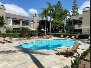 Photo #4: OC23162331 Listing 