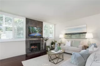 Photo #2: OC23162517 Listing 