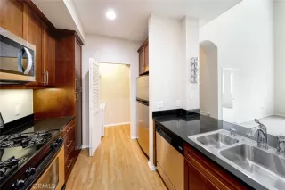 Photo #6: OC23162579 Listing 