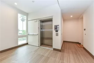 Photo #6: OC23162888 Listing 