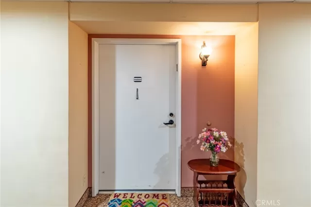 MLS: OC23163029 Condo For Sale