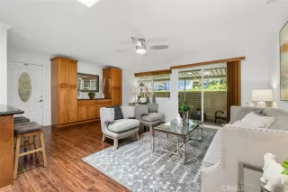 Photo #5: OC23163243 Listing