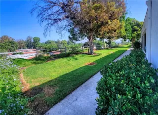 Photo #3: OC23163348 Listing