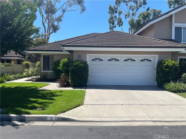 MLS: OC23163481 Condo For Sale