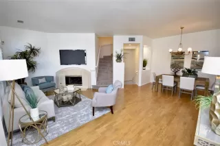 Photo #1: OC23163595 Listing 