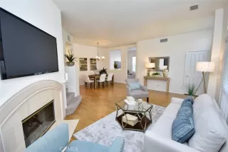 Photo #3: OC23163595 Listing 