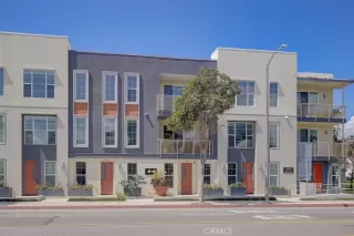 Photo #1: OC23163840 Listing 