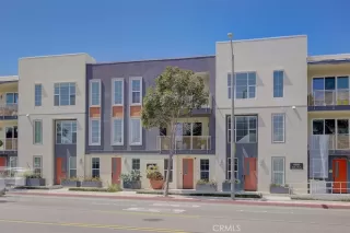 Photo #2: OC23163840 Listing 