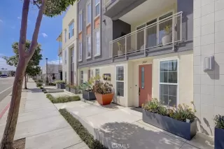 Photo #3: OC23163840 Listing 