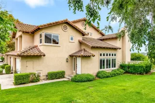 Photo #2: OC23164089 Listing 