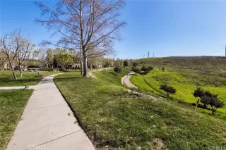 Photo #1: OC23164446 Listing