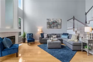 Photo #2: OC23164593 Listing