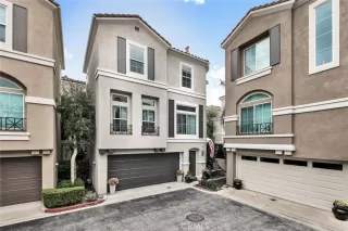 Photo #2: OC23164896 Listing 