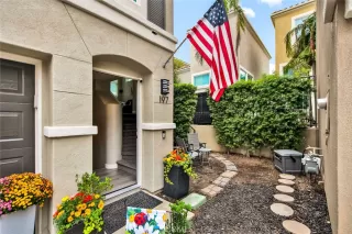 Photo #4: OC23164896 Listing 