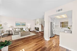 Photo #6: OC23164900 Listing 