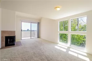 Photo #1: OC23165106 Listing 