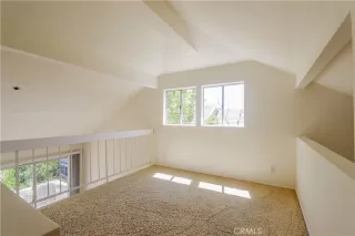 Photo #4: OC23165106 Listing 