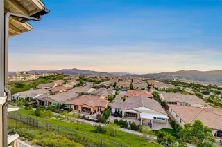 Photo #1: OC23165183 Listing