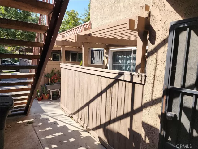 MLS: OC23165278 Condo For Sale