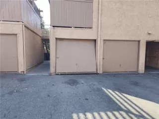 Photo #3: OC23165278 Listing