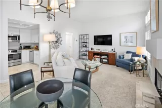 Photo #3: OC23165449 Listing 