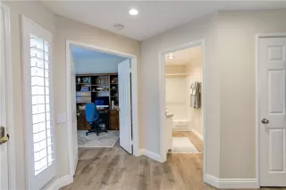 Photo #5: OC23165527 Listing 